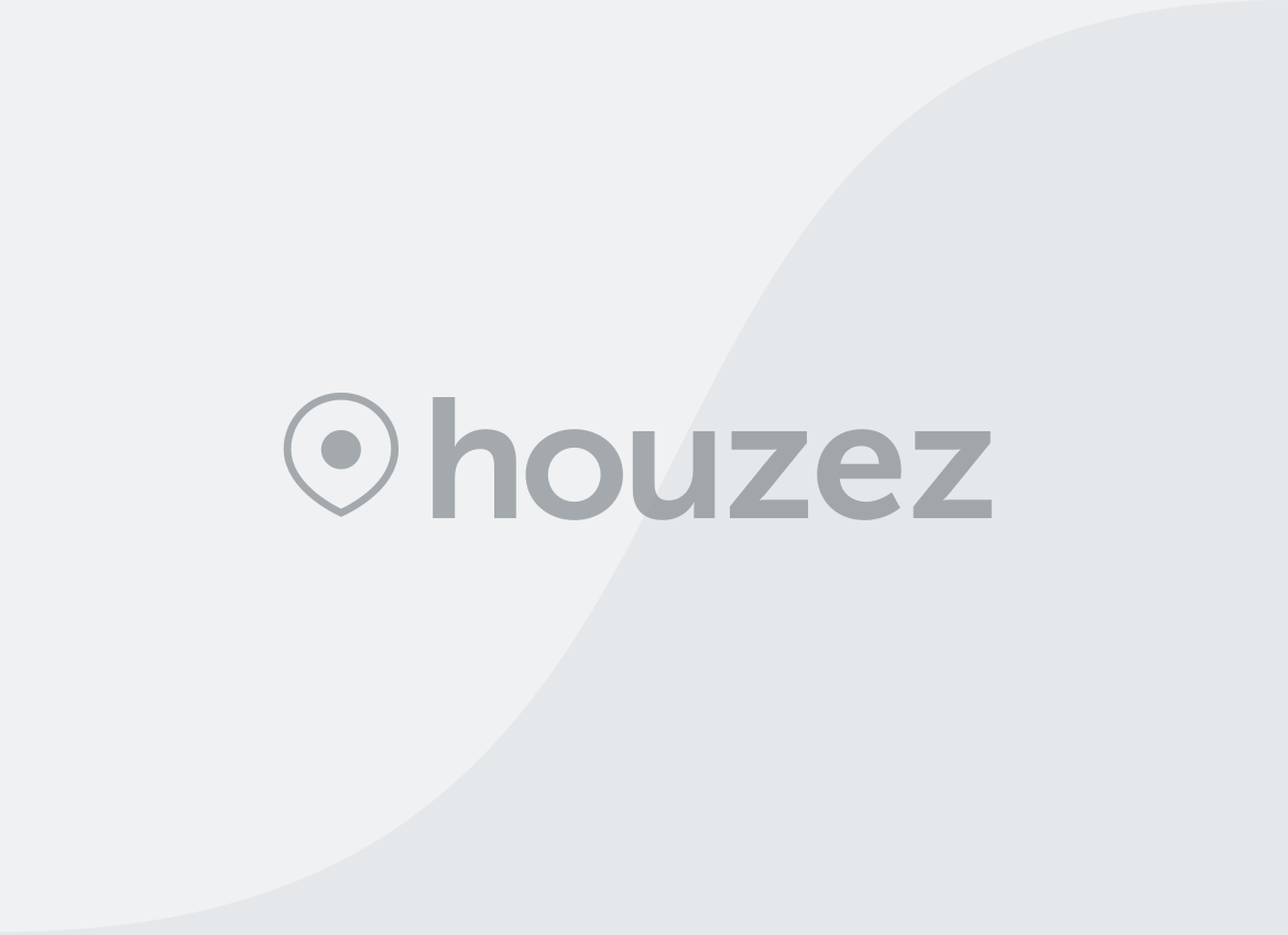 ملحق 5 غرف مع سطح خارجي